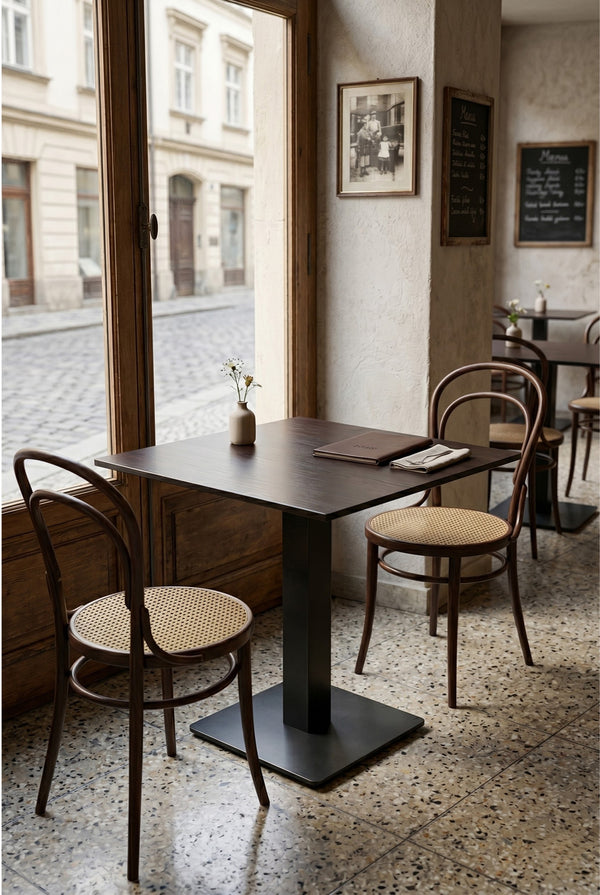 Kopenhagen Gastro-Tisch - Schwarzbraun Holzoptik - 69 x 69 cm