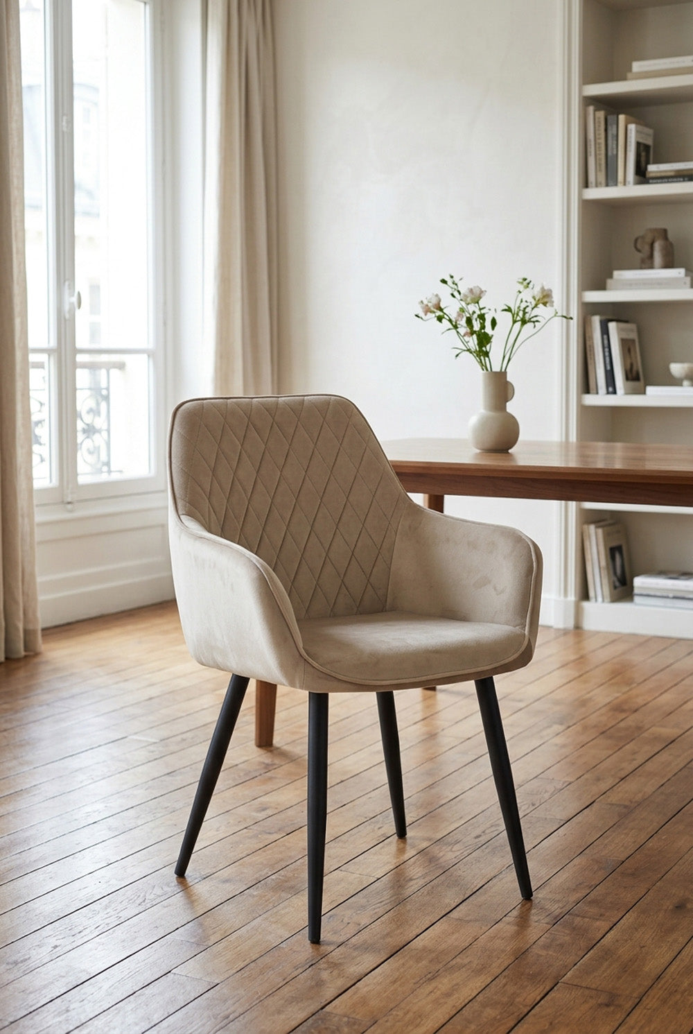 Beverly Eetkamerstoel - Beige Fluweel