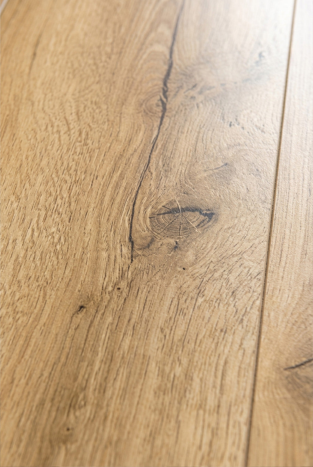 SPC klik-vinylvloer - Alpamaya - Goudbruine houtlook - 5 mm