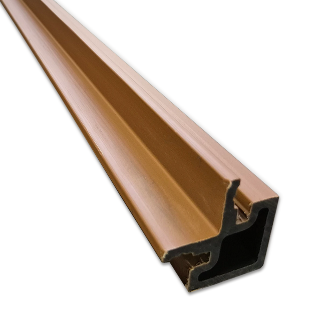 Braune Eichen-Außenwinkelprofil –(für WPC-Fassadenverkleidung)
Maße: 300 × 6 × 4 cm